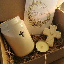 Load image into Gallery viewer, Confirmation/Communion Gift Boxes
