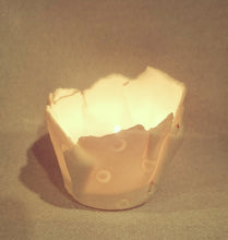 Load image into Gallery viewer, &#39;Wave of Light&#39; Tea Light
