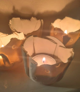 'Wave of Light' Tea Light